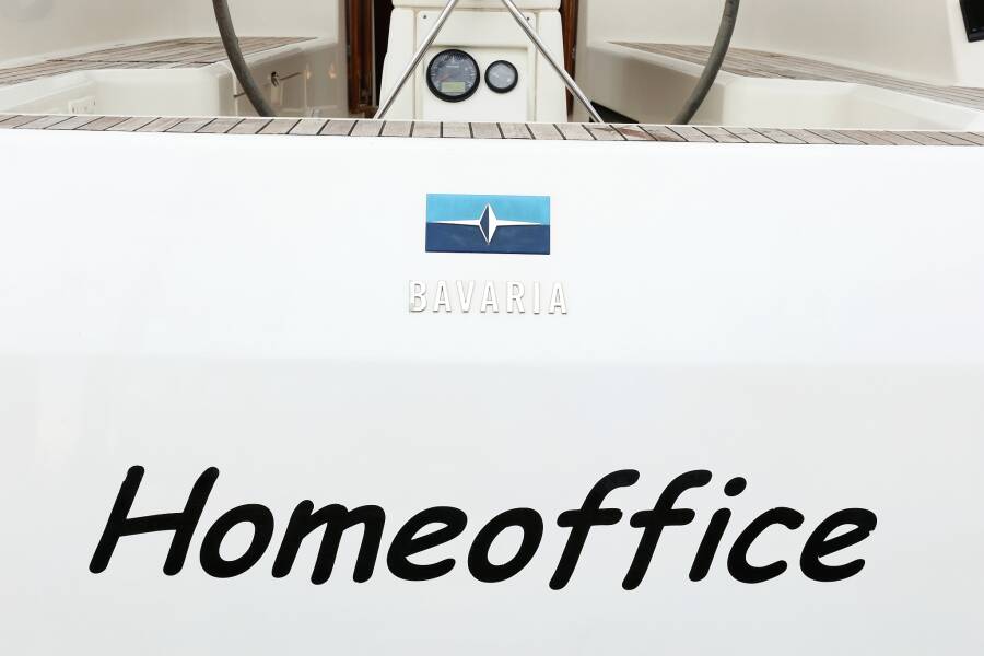 Bavaria Cruiser 33  | Homeoffice