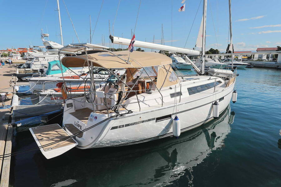 Bavaria Cruiser 37  | ECONOMY