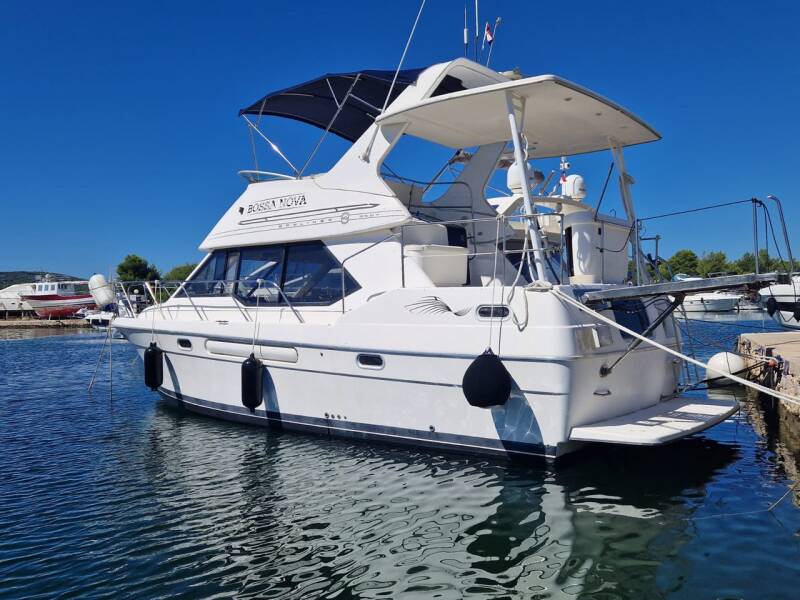 Bayliner 3587  | Bossa Nova