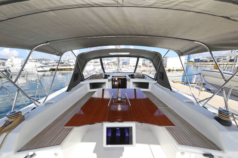 Dufour 530  | Graceful Dancer