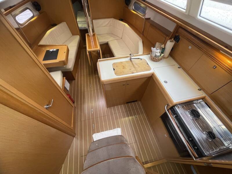 Jeanneau Sun Odyssey 36i  | Agatha