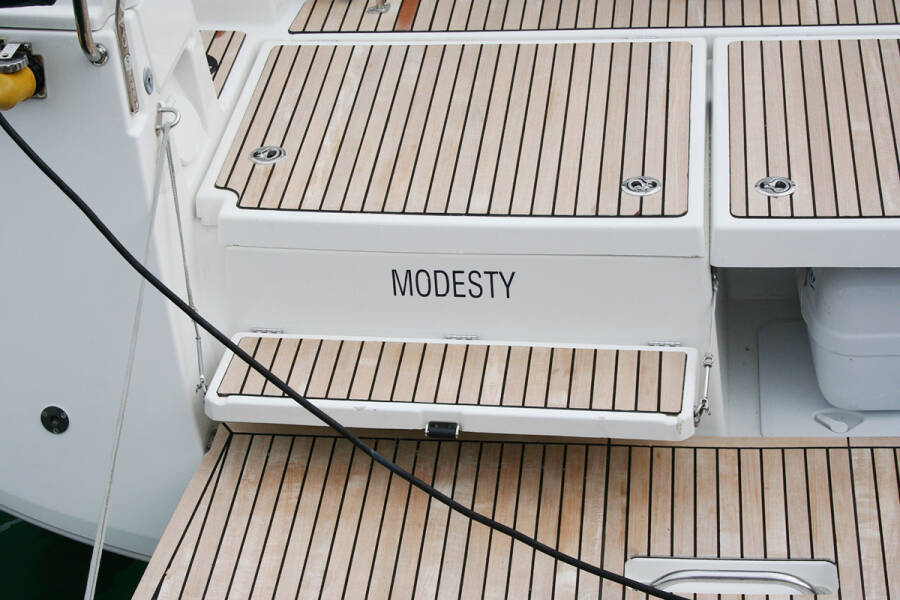 Sun Odyssey 440  | Modesty